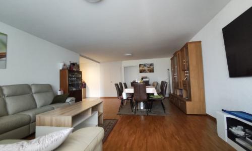 Grand appartement de 4 pièces et garage à vendre à Aigle — photo 3