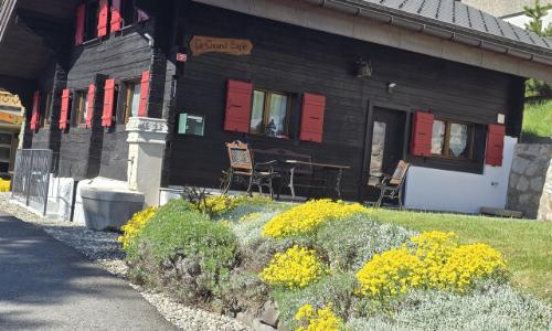 Chalet avec cachet à louer à l'année en residence secondaire — photo 2