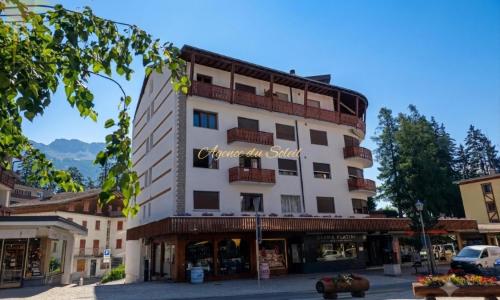 À louer à la saison : Agréable appartement 2.5 pièces en plein coeur de Crans ! — photo 2