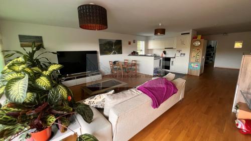 Bel et grand appartement de 5.5 pièces est à louer sur Boudry ! — photo 2