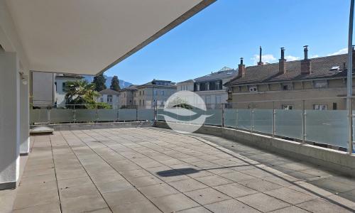 Au cœur de La Riviera | Bien meublé avec vaste terrasse