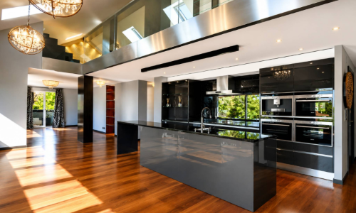 Magnifique attique en duplex avec vue imprenable sur le lac