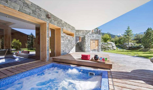 Chalet d'Exception – Ski In - Ski Out sur la Piste du Rouge