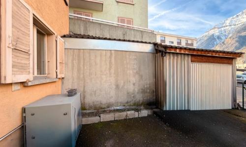 Immeuble de rendement au coeur de Saxon — photo 5