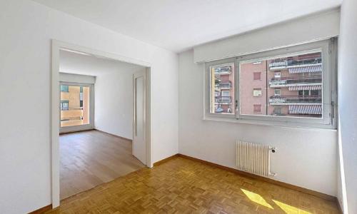 4.5 p de 91 m2 à rénover - 2 balcons  + 1 Garage box — photo 5