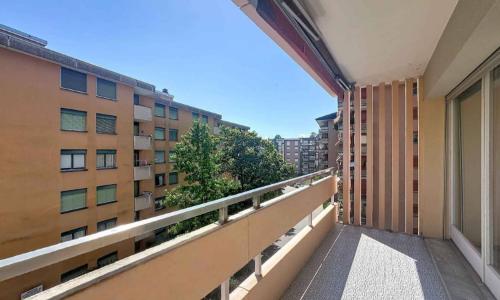 4.5 p de 91 m2 à rénover - 2 balcons  + 1 Garage box
