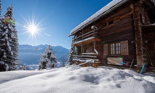 Chalet typique avec vue à couper le souffle — photo 2