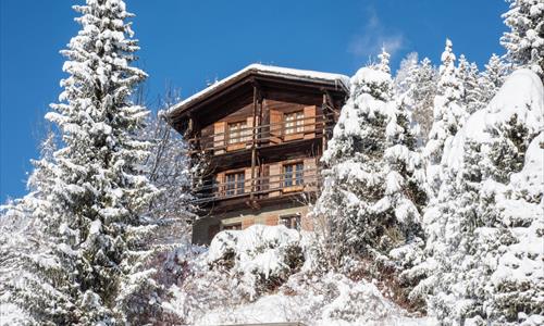 Chalet typique avec vue à couper le souffle