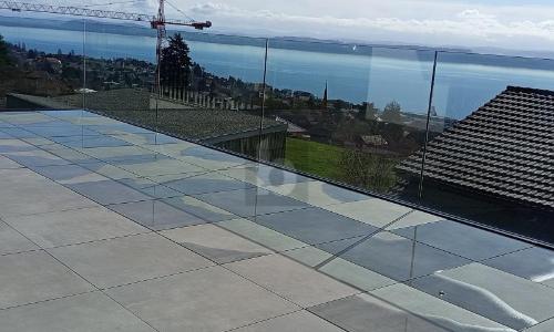 MODERNE, LUMINEUX & CONFORTABLE