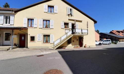 Jolie maison de village en viager occupé sans rente