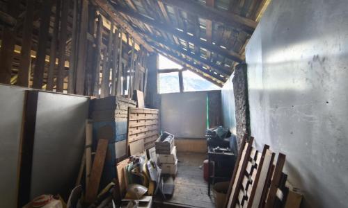 2 GRANGES À RÉNOVER SIERRE TERRAIN DE 780m2 — photo 4