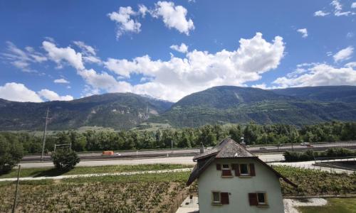 2 GRANGES À RÉNOVER SIERRE TERRAIN DE 780m2 — photo 3