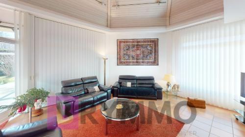 Au cœur de Rolle — Villa de 5,5 pièces avec appartement indépendant de 2 pièces et piscine — photo 5