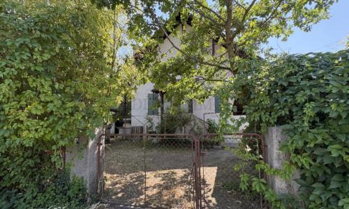 En exclusivité : Villa individuelle au calme à rénover !