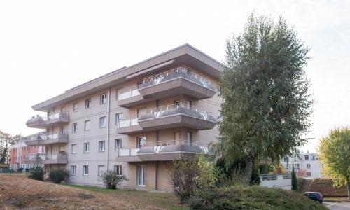 Appartement de 4.5 pièces rénové à Mont-sur-Rolle