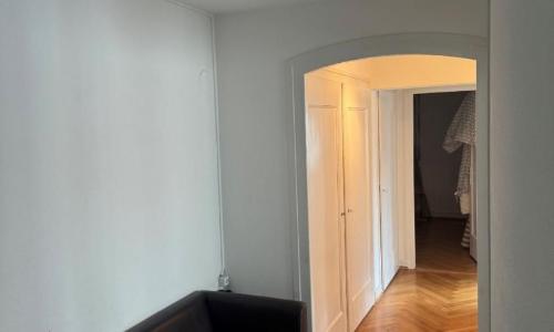 Proche de toutes les commodités, appartement de 3 pièces au 3ème étage — photo 4