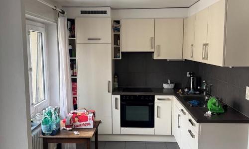 Proche de toutes les commodités, appartement de 3 pièces au 3ème étage — photo 3