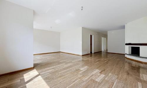 Spacieux 6.5 pièces avec balcon et belle luminosité à Sion — photo 4