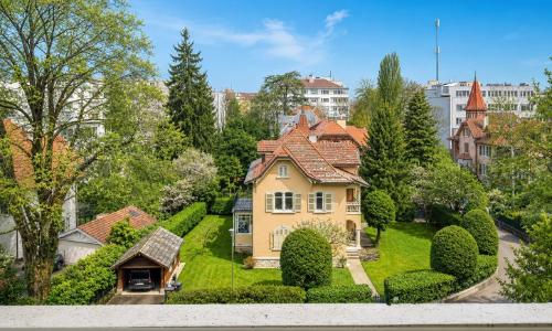 En exclusivité - Charmant 2 pièces avec balcon - En SI — photo 2