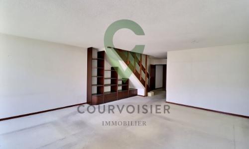 Spacieux triplex de 5,5 pièces à rénover — photo 2