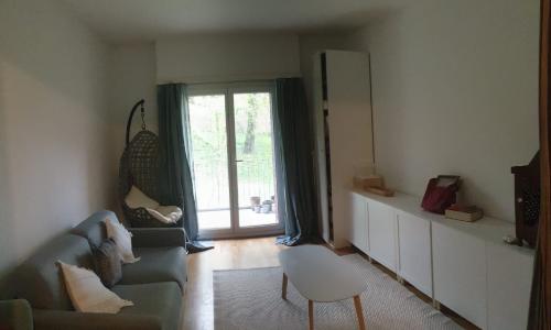 Bel appartement de 2.5 pièces au rez-de-chaussée