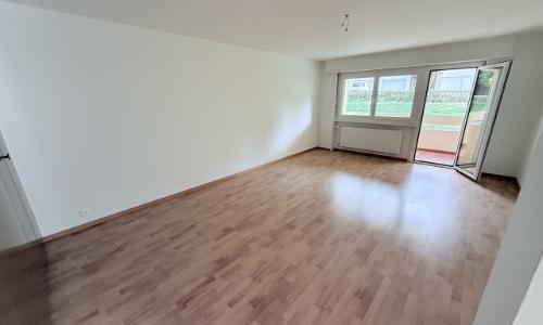 Appartement de 4 pièces au rez-de-chaussée