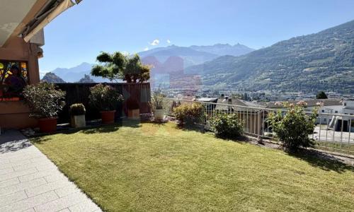 Maison familiale avec vue panoramique et exceptionnel potentiel de rén — photo 2