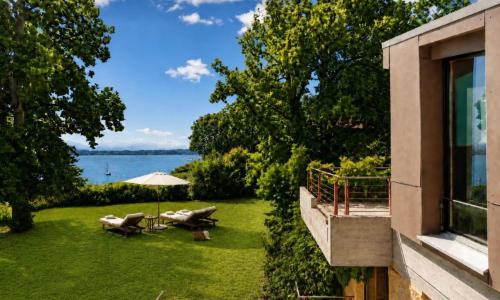 Propriété d'architecte face au Léman