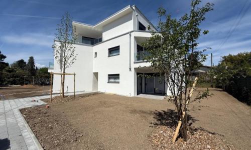 Lot D : Appartement quatre pièces - Premier étage