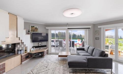 Splendide villa en bordure de zone agricole avec débouchée sur le lac — photo 2