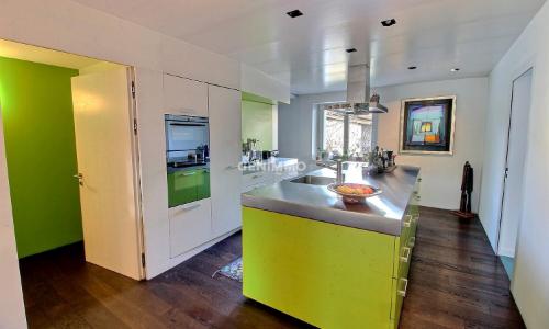 Appartement triplex avec studio indépendant