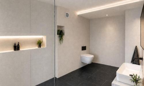 Exceptionnel ! 2,5 pièces avec deux balcons au cœur de Fribourg — photo 4