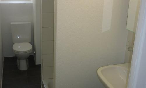 01036 - Appartement 3 pièces - Serre 9 - La Chaux-de-Fonds — photo 3