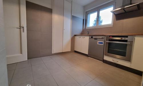 4 pièces rénové récemment proche du centre avec balcon — photo 3