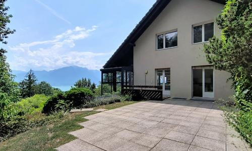 Villa individuelle de 5.5 pièces avec vue imprenable sur le lac Léman et les montagnes situé à côté de la forêt à Blonay — photo 5