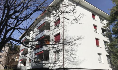 Appartement traversant de 6,5 pièces, 1er étage, env.152 m2