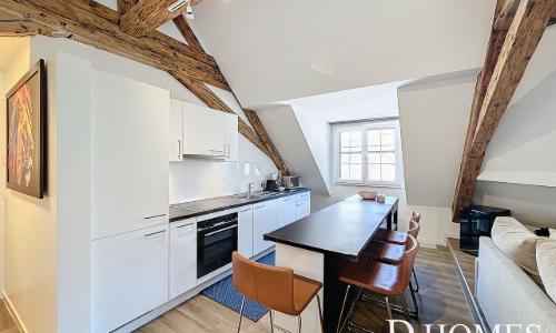 EN EXCLUSIVITÉ - Appartement style loft rénové au centre d'Aubonne — photo 2