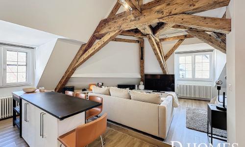EN EXCLUSIVITÉ - Appartement style loft rénové au centre d'Aubonne — photo 3