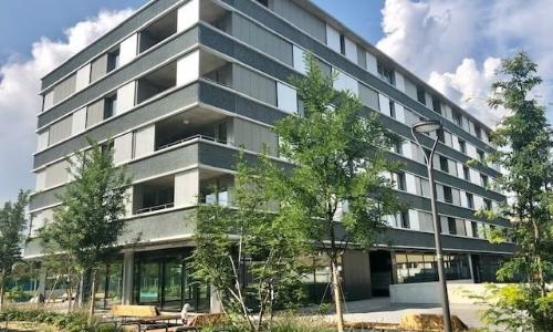 Cherchez-vous un logement où il fait bon vivre avec parking ?