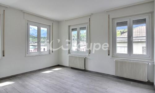 Bel appartement de 3.5 pièces rénové en location à Sion