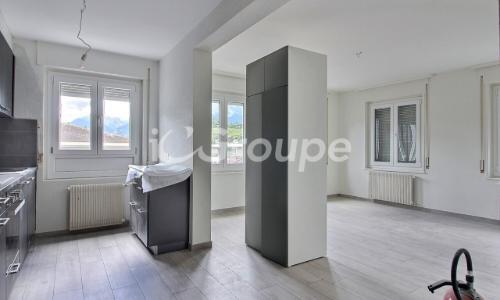 Bel appartement de 3.5 pièces rénové en location à Sion — photo 2
