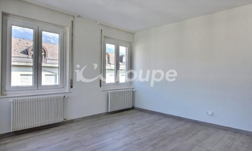 Bel appartement de 3.5 pièces rénové en location à Sion — photo 5