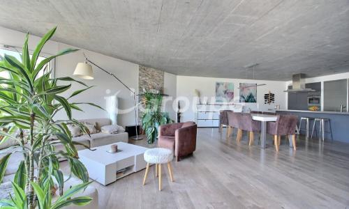 Superbe villa contiguë à vendre à Gravelone