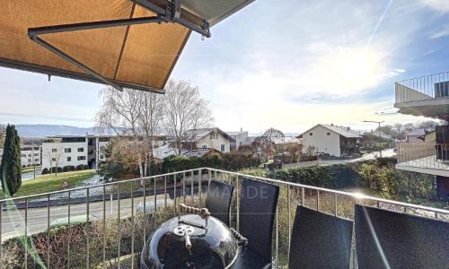 Appartement de 5 pièces au rez-de-chaussée avec jardin privatif