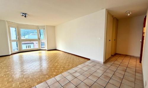 Grand studio au centre de Martigny