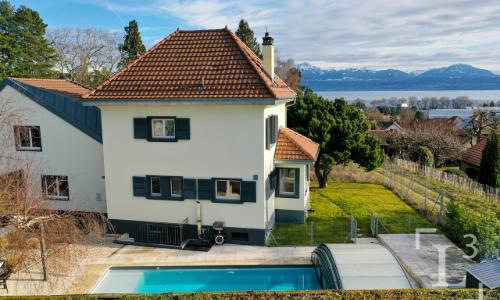 Spacieuse villa familiale avec piscine + studio