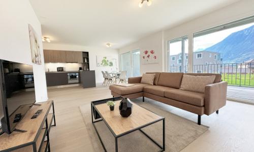APPARTEMENT 4.5 PIÈCES DE STANDING – TERRASSE VITRÉE & CADRE DE VIE PRIVILÉGIÉ À SAXON — photo 3