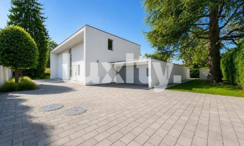 Villa d'Architecte - Un Havre de Paix Contemporain