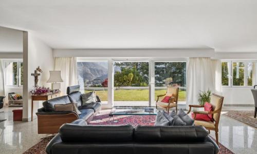 Élégante villa avec vue panoramique et studio indépendant — photo 3