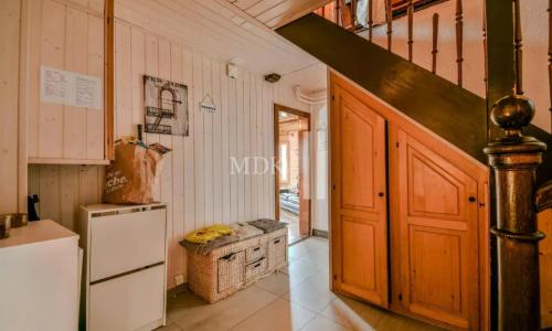 Magnifique chalet comprenant un appartement et un local commercial — photo 5